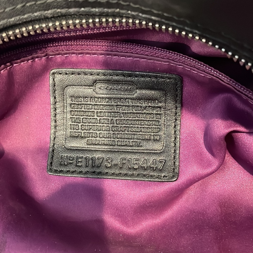 Coach purse - shoulder strap or satchel . - Picture 5 of 7